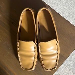 Tod’s Loafers - Camel Color Size 6 👞